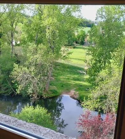 La Maison De Jacquette: Luxueuse, Spacieuse! Bourdeilles